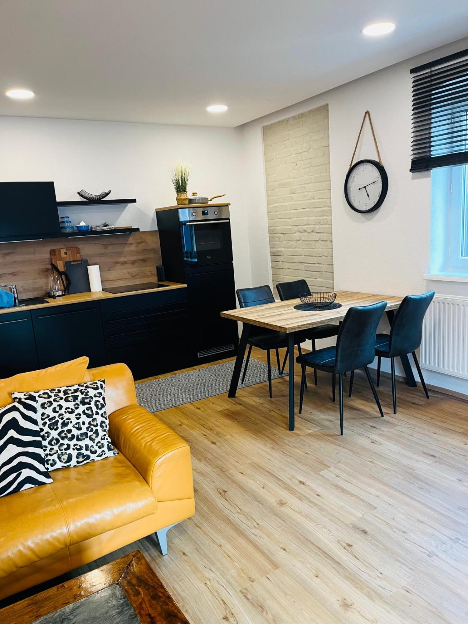 Apartamento Wohnen An Der Voeckla Vocklamarkt Exterior foto